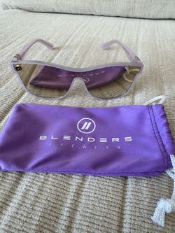 Blenders Sunglasses  Millennia DX  NEW   Unisex Gloss Milky Orchid Polarized PureBlend™ Lavender Champagne Mirror 100% UV Protection