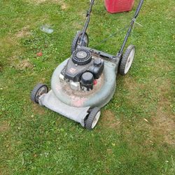 Garb machine 21 inch lawn mower.This is not so propelled.I want 40 bucks for it.Great runner