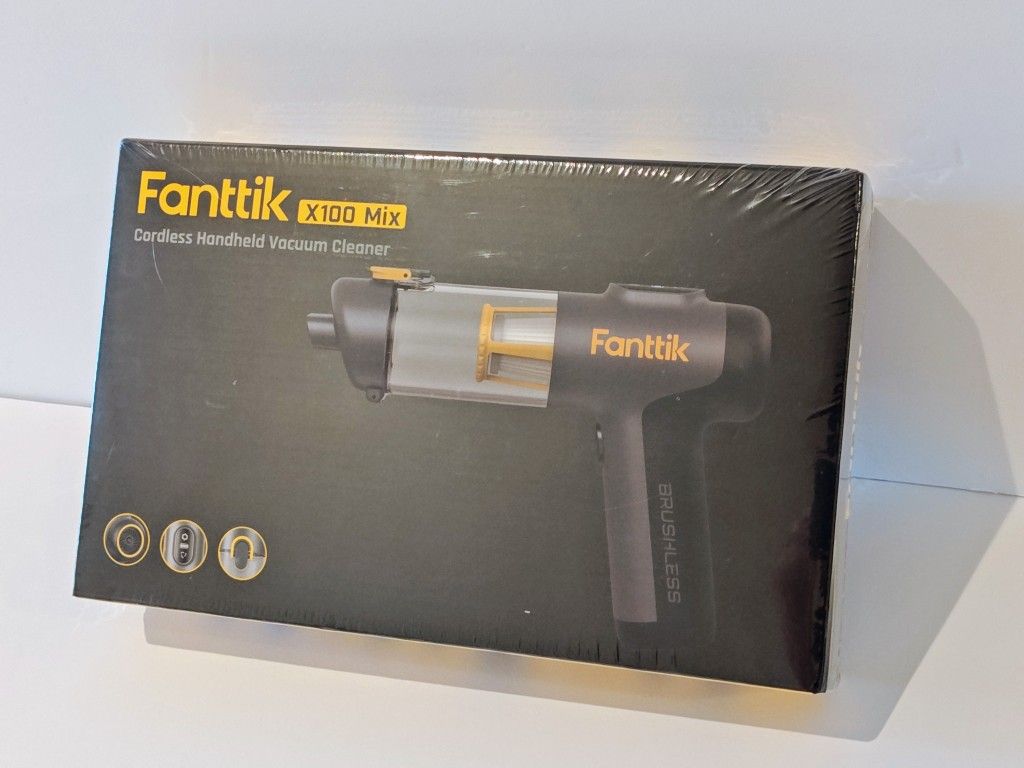 Fanttik 4-in-1 multi-function cordless vacuum. (Slim X100 Mix). NEW.