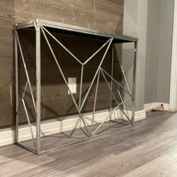 Silver MIRROR Entry Table 