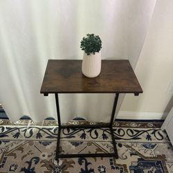 Side Table(new)