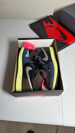 Nike Air Jordan 1 Retro high OG size 6.5 US Tokyo bio hack