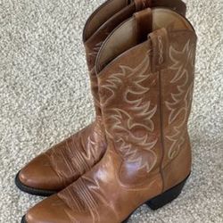 New!!! ARIAT Cowboy Boots - Men’s 10.5D