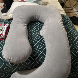 Pregnancy Pillow Momcozy
