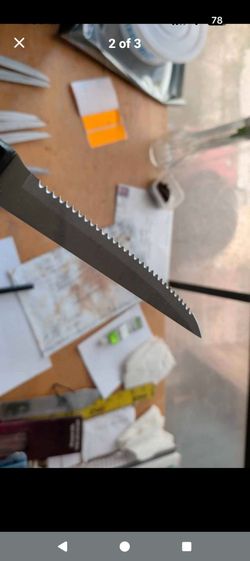Set of 9 Serrated Steak Knives