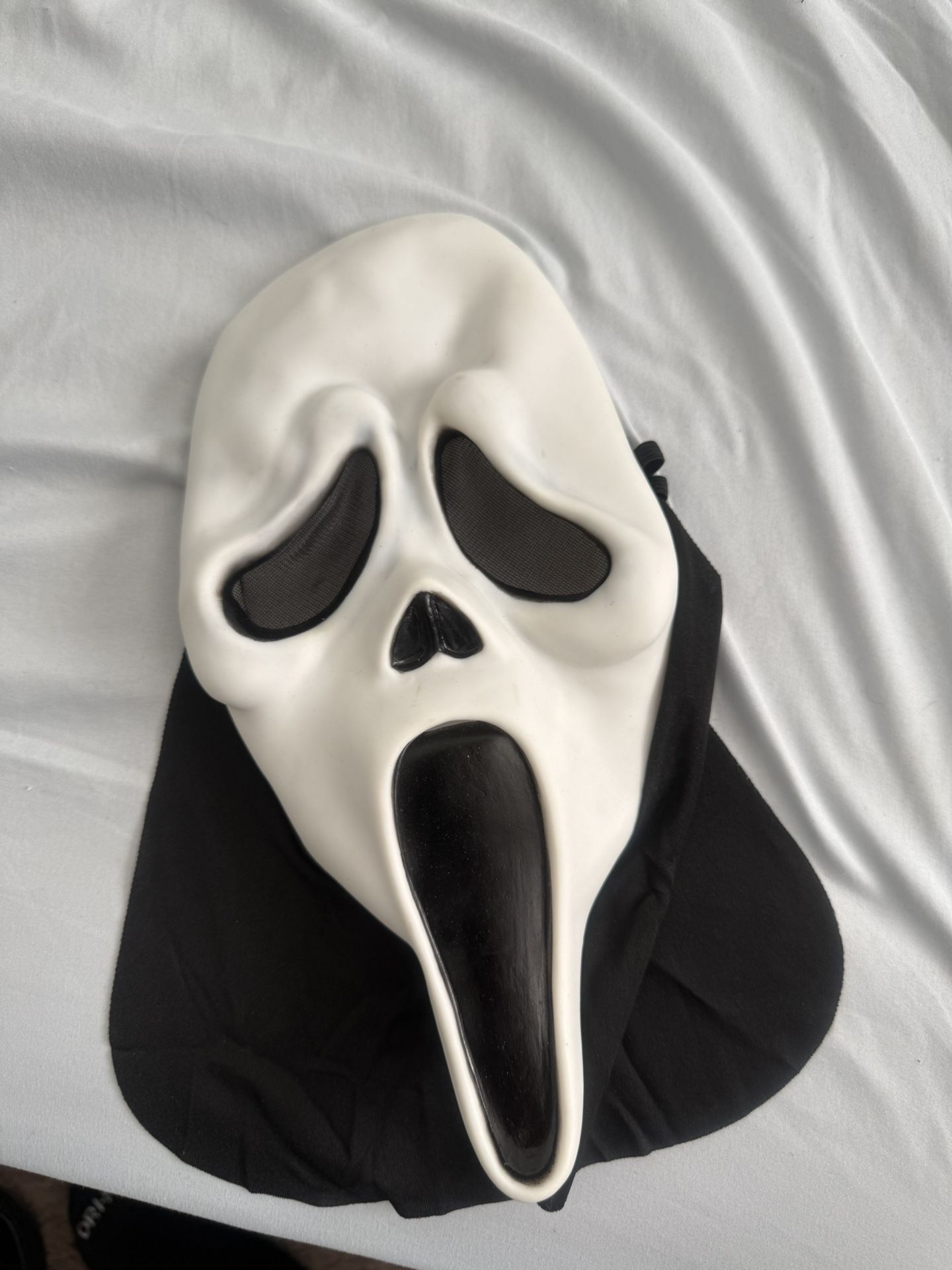 Scream Mask