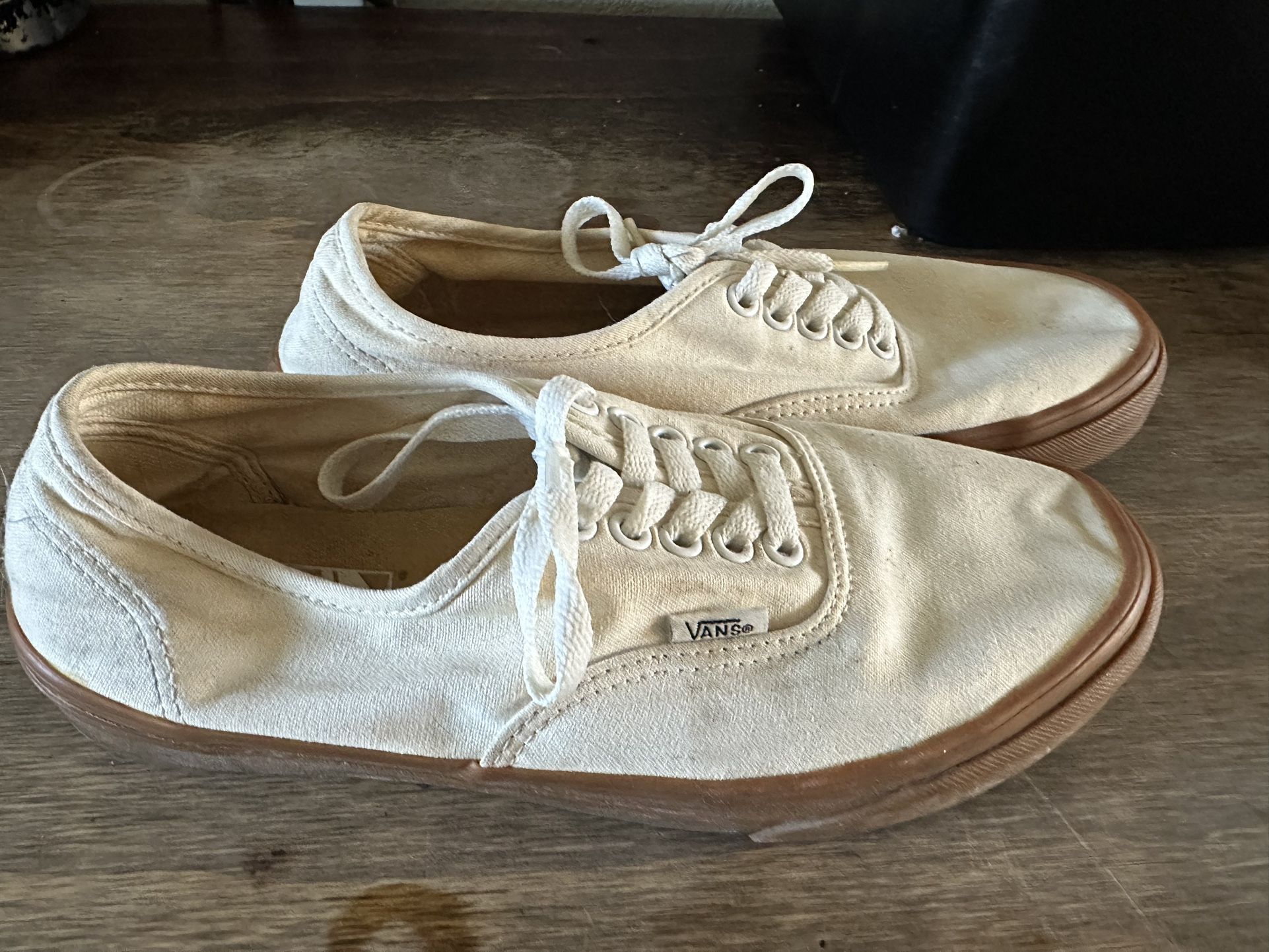 Vans Gum Drop shoes size 8 men’s/9.5 women’s