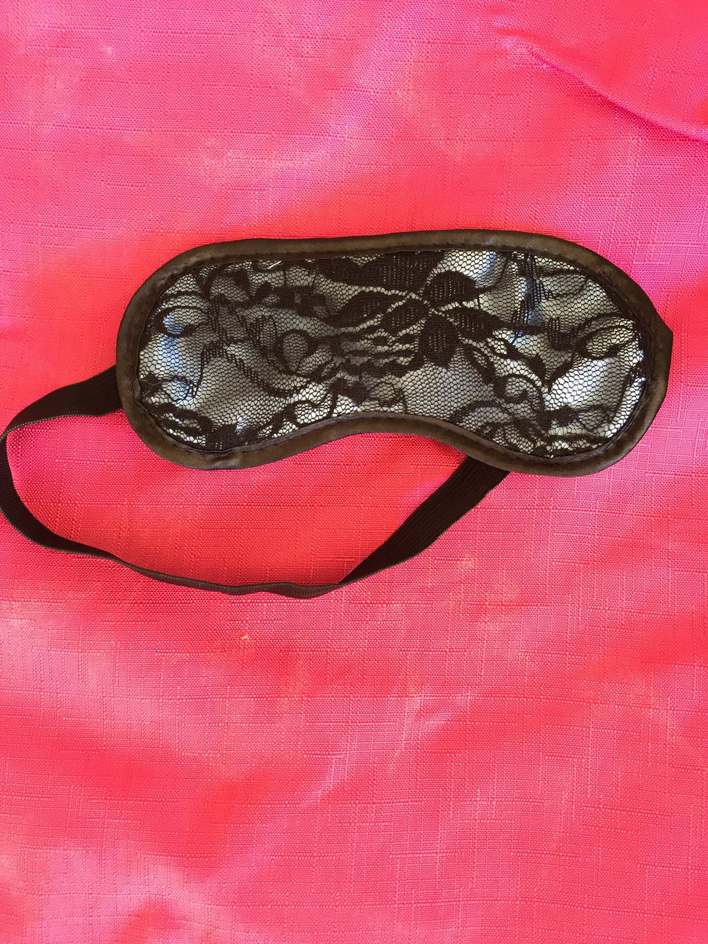 Sleep mask blindfold