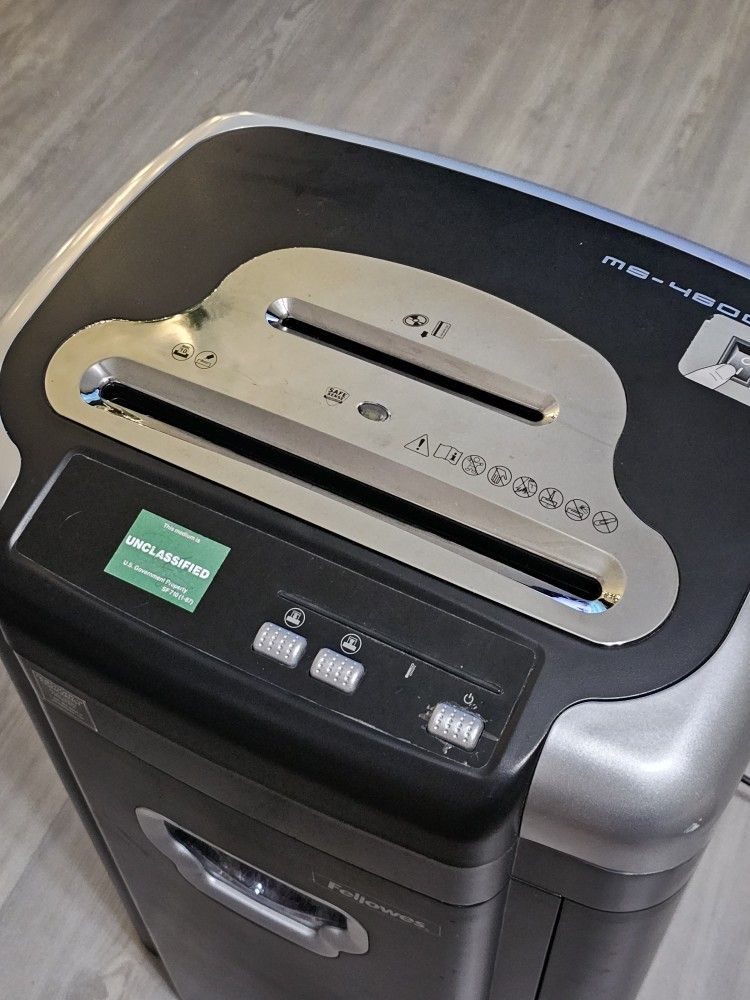 fellowes paper shredder