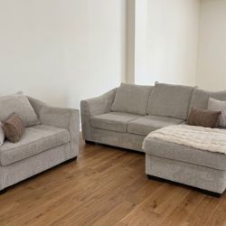 Light Gray Sectional with Reversible Lounge & Chair