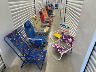 Beach chairs of all kind Tommy Bahama Rio and others from low mid high seated all in ver good conditions prices between $15 and $55