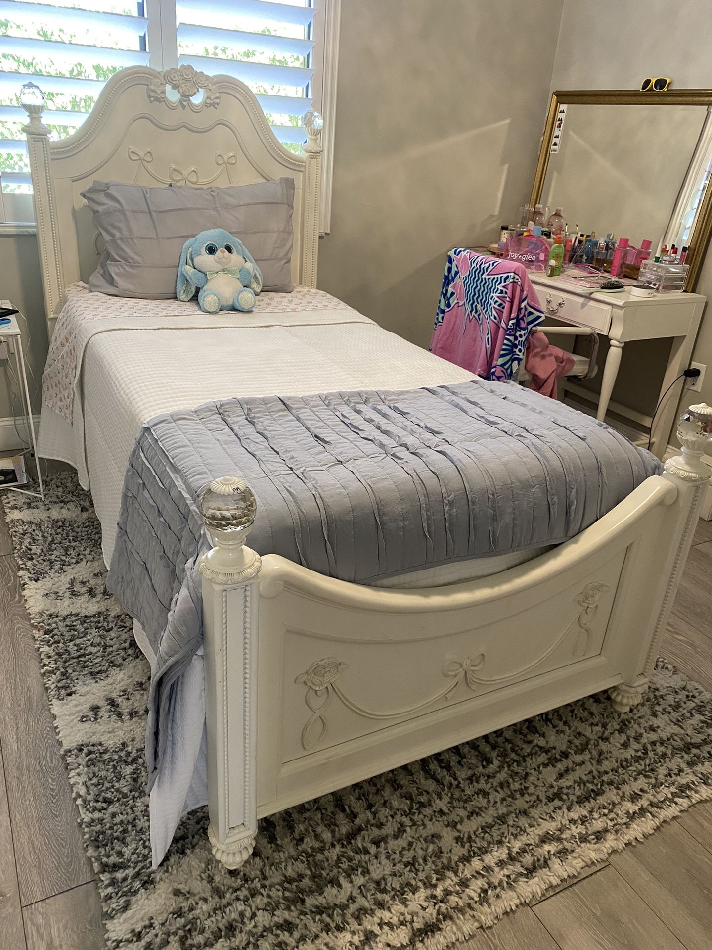 Twin Bed With Mattress