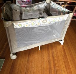 Baby New Graco Play Portable 