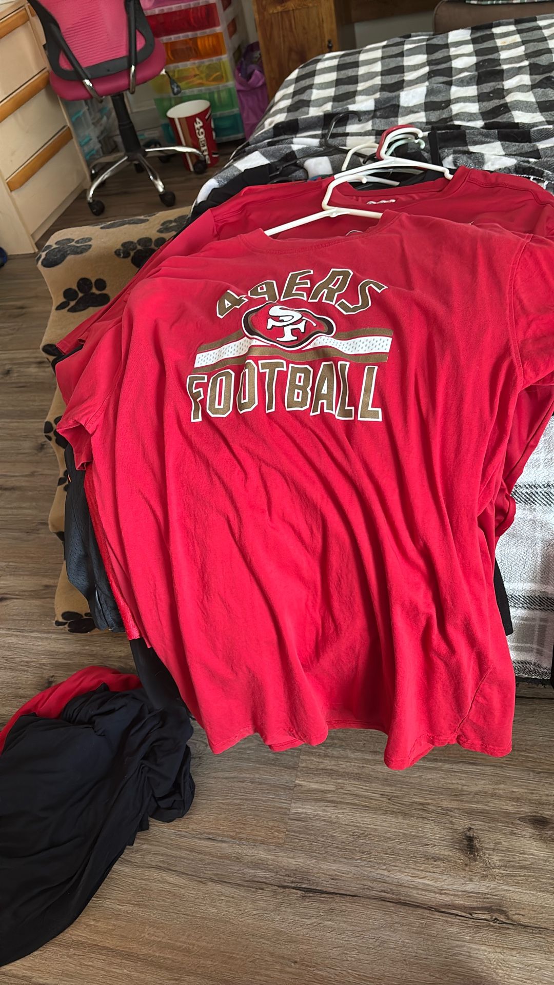 SF 49er shirts