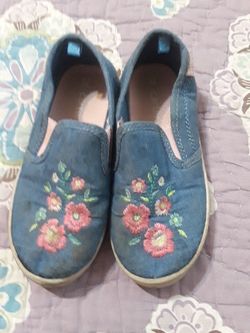Carter's shoes