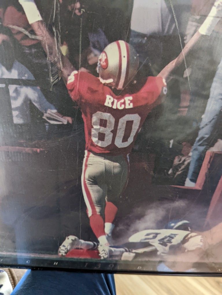 NIKE JERRY RICE VINTAGE JUST DID IT POSTER 25 X 35 for Sale in