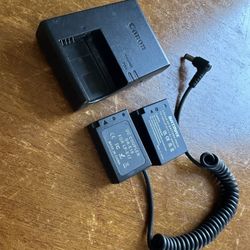 Canon Battery LP-E17 Charger 