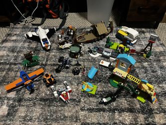 Lot Of 8 Lego Sets. Star Wars, Toy Story 4, Jurassic Park/World, Marvel