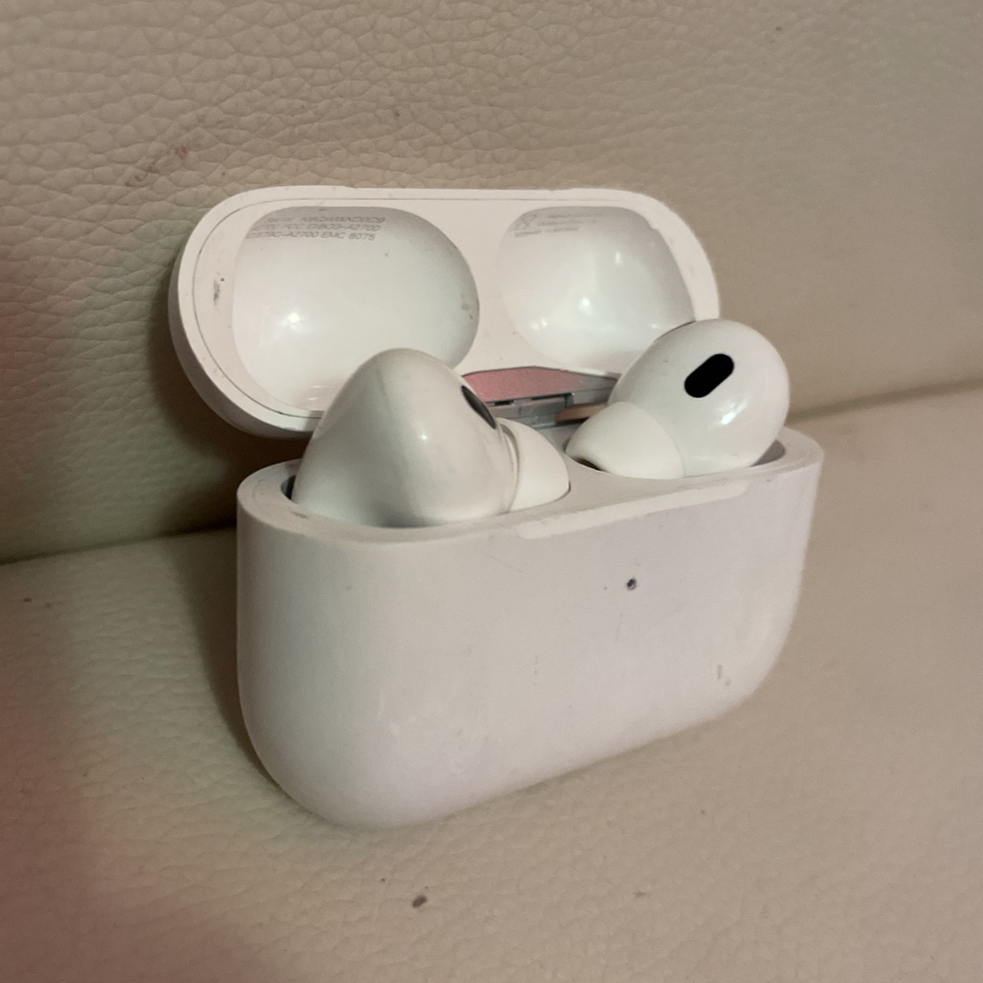 AirPods 2nd Gen! Like New