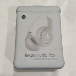 Beats Studio Pro Bluetooth Wireless Headphones - Sandstone