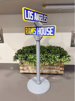 LA Rams street sign table top
