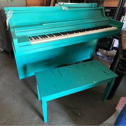 Free piano
