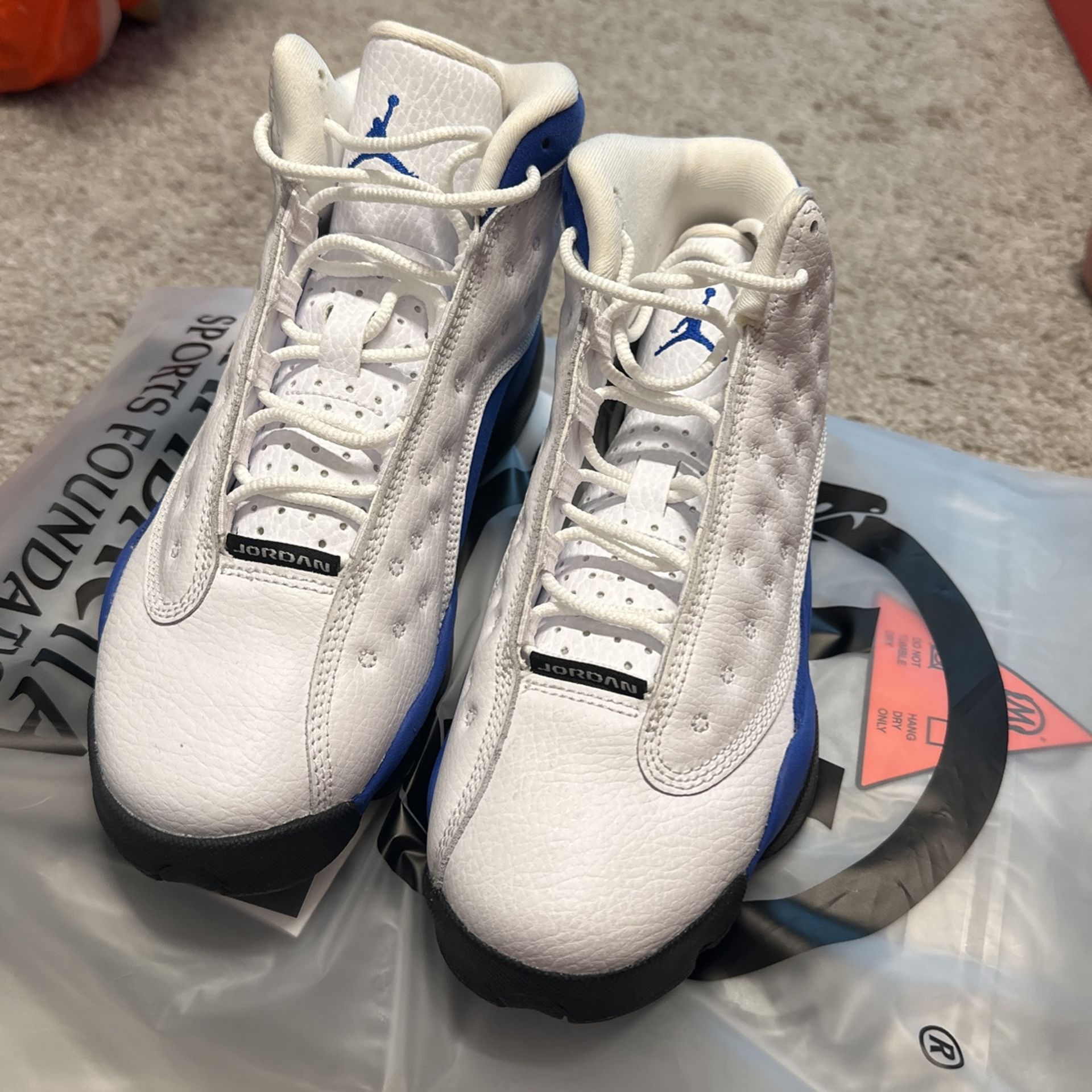 Jordan 13 Retro White Hype Royal Black (GS) Size 4y