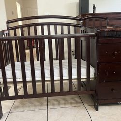 Dream On Me Casco Mini Crib & Changing Table