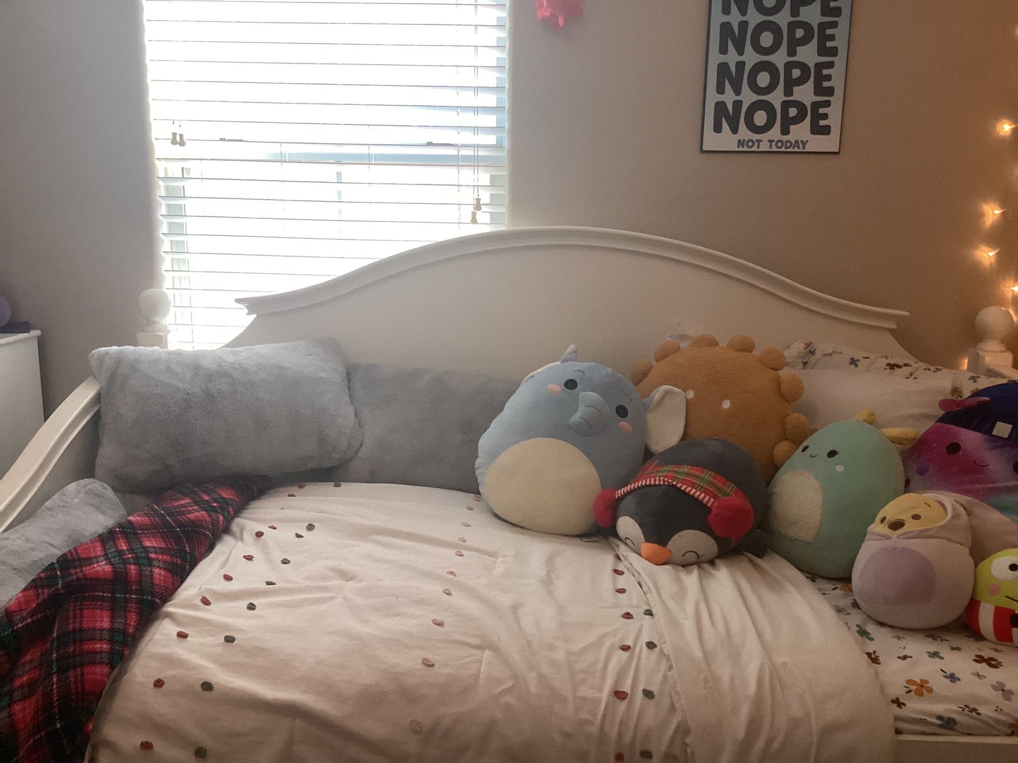 Twin Day Bed With Trundle