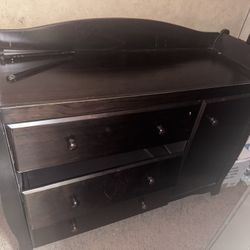 Baby Dresser/ Changing Table