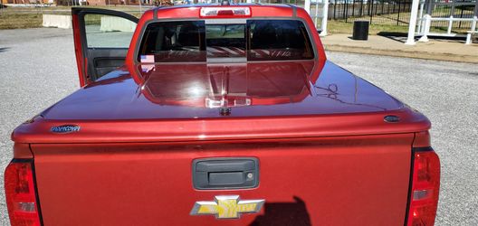 UnderCover LUX Truck Bed Cover