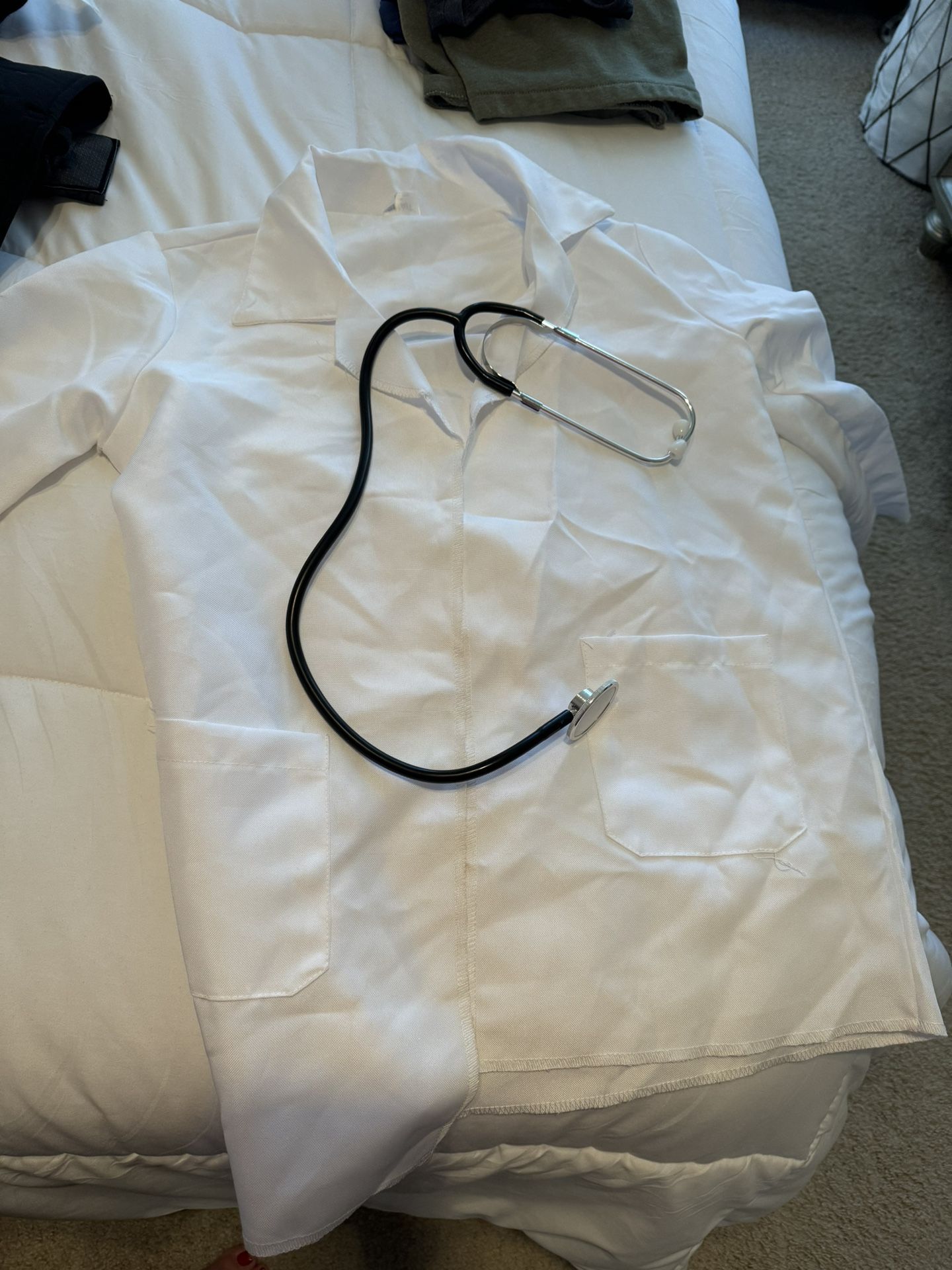 Dr Costume.
