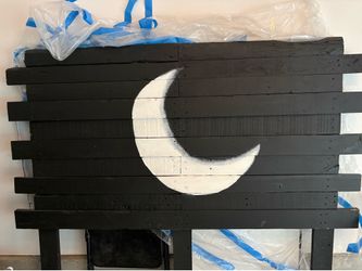 Bedroom Moon Headboard