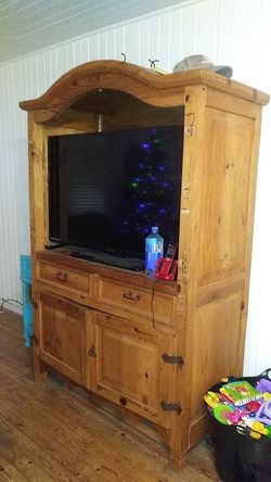 Tv stand