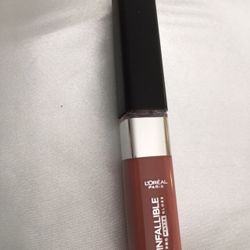 L’Oréal Lip Gloss 