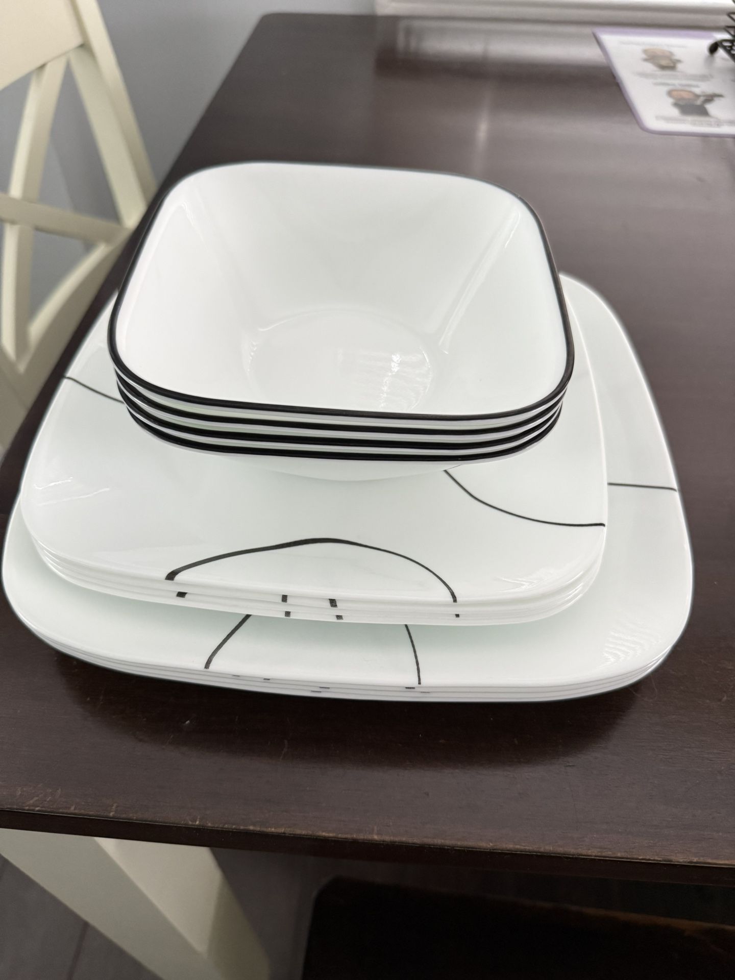 Corelle Dinnerware Set