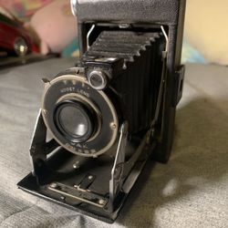 Kodak Vigilant Junior Six-20 Camera~Vintage TBI Kodet Lens Dak Made in USA