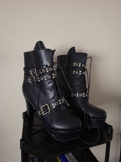 Size 9 womens platform stilettos