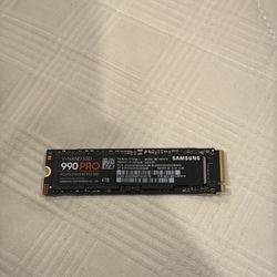 SAMSUNG 990 PRO 4TB NVMe M.2