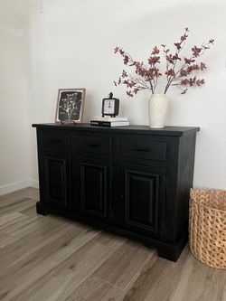 Beautiful entry table - credenza - media - dresser