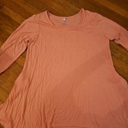 Woman's White Mark 2x
