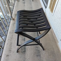 Backless Outdoor Barstool