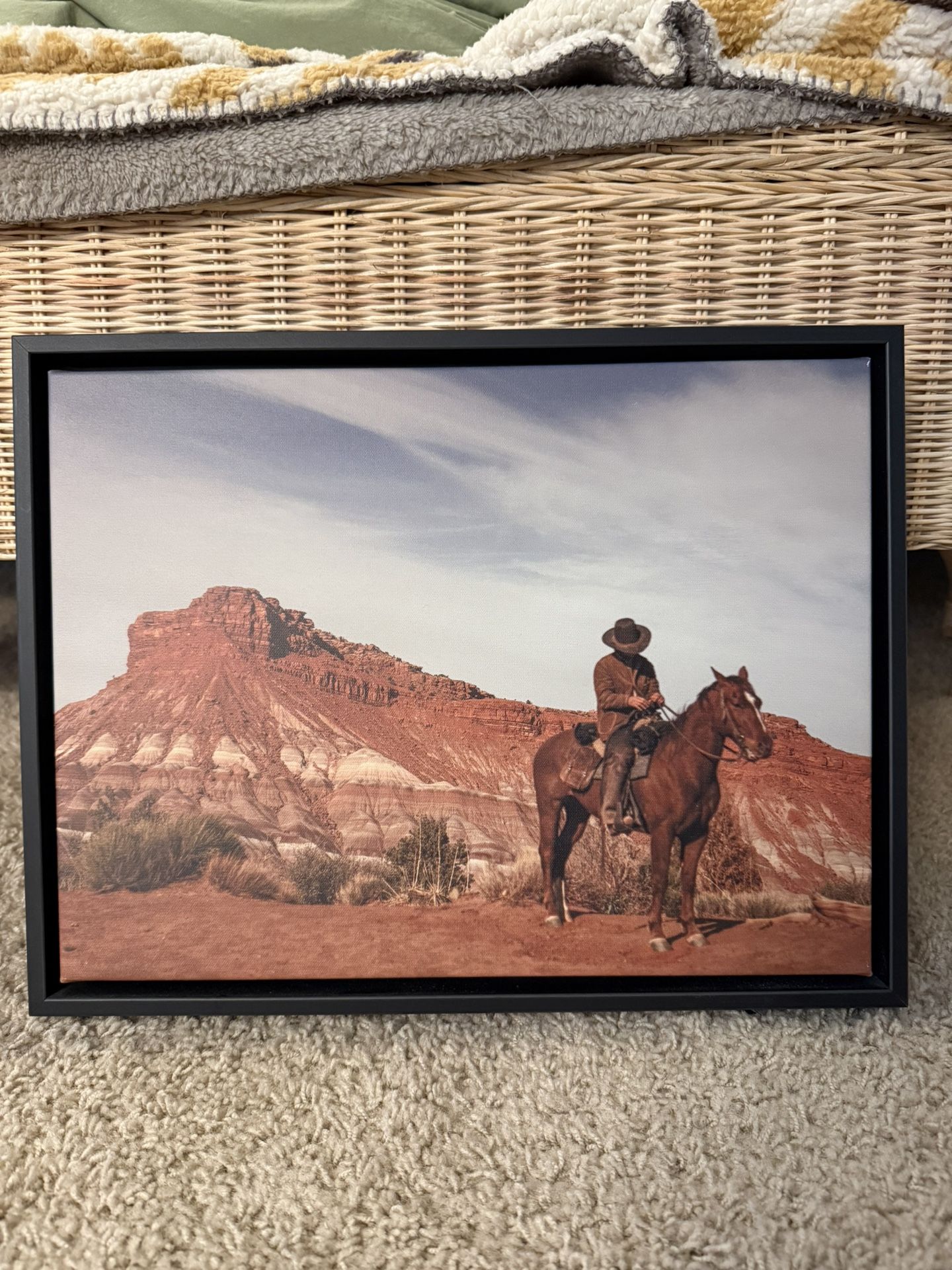 Headwest Framed Canvas Photo