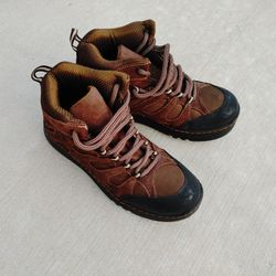 Cougar Paws Estimator Boots