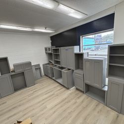 20 Pc Gray Shaker Cabinets And Cabinet Boxes 