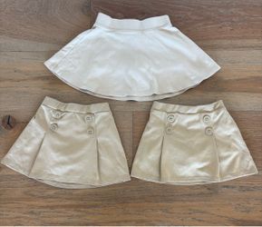 The Children’s Place Lot of 2T Khaki Skorts (3)