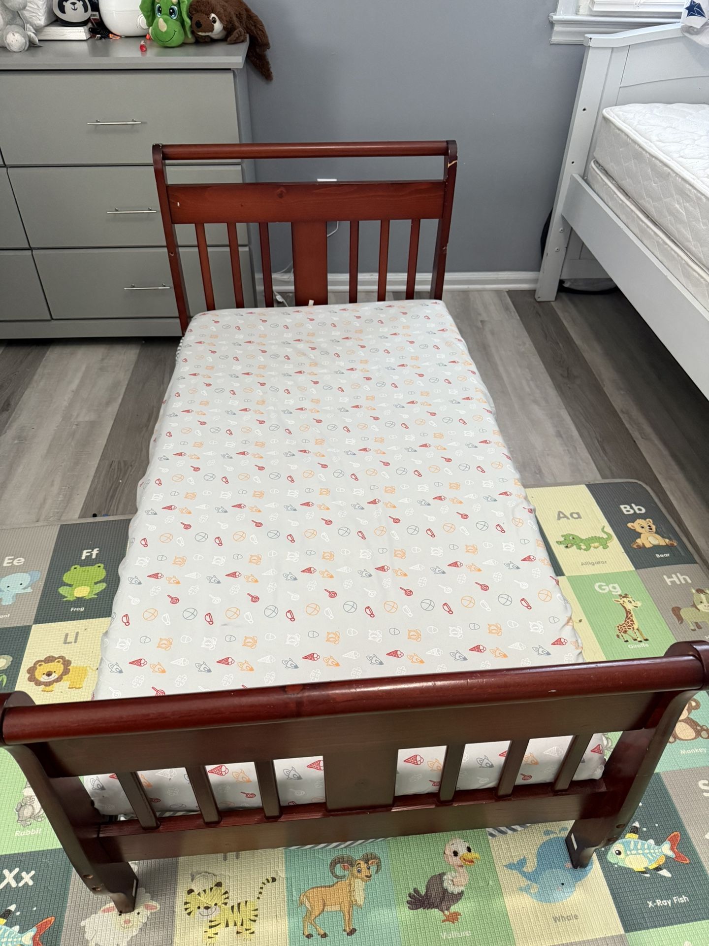 Toddler Bed With Mattress