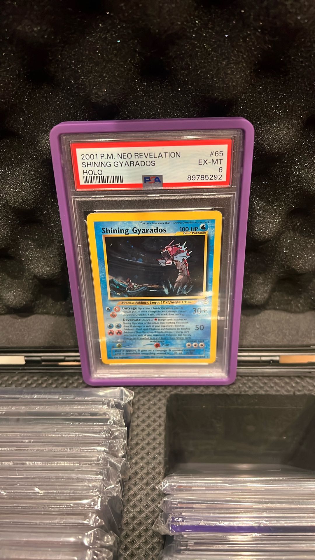 Pokémon Neo 2001 Shining Gyarados Psa 6