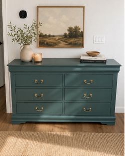 6-Drawer Dresser in Dark Green with gold Hardware
