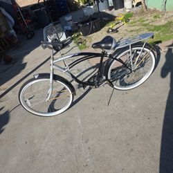Schwinn Cruiser Bycicle 